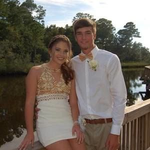 Meet your Posher, Claire